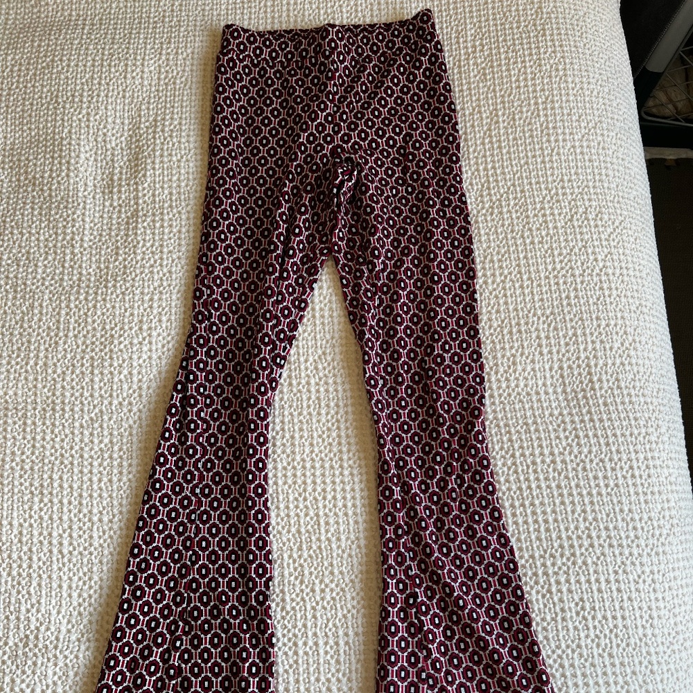 Geo Double knit flare pull on pant